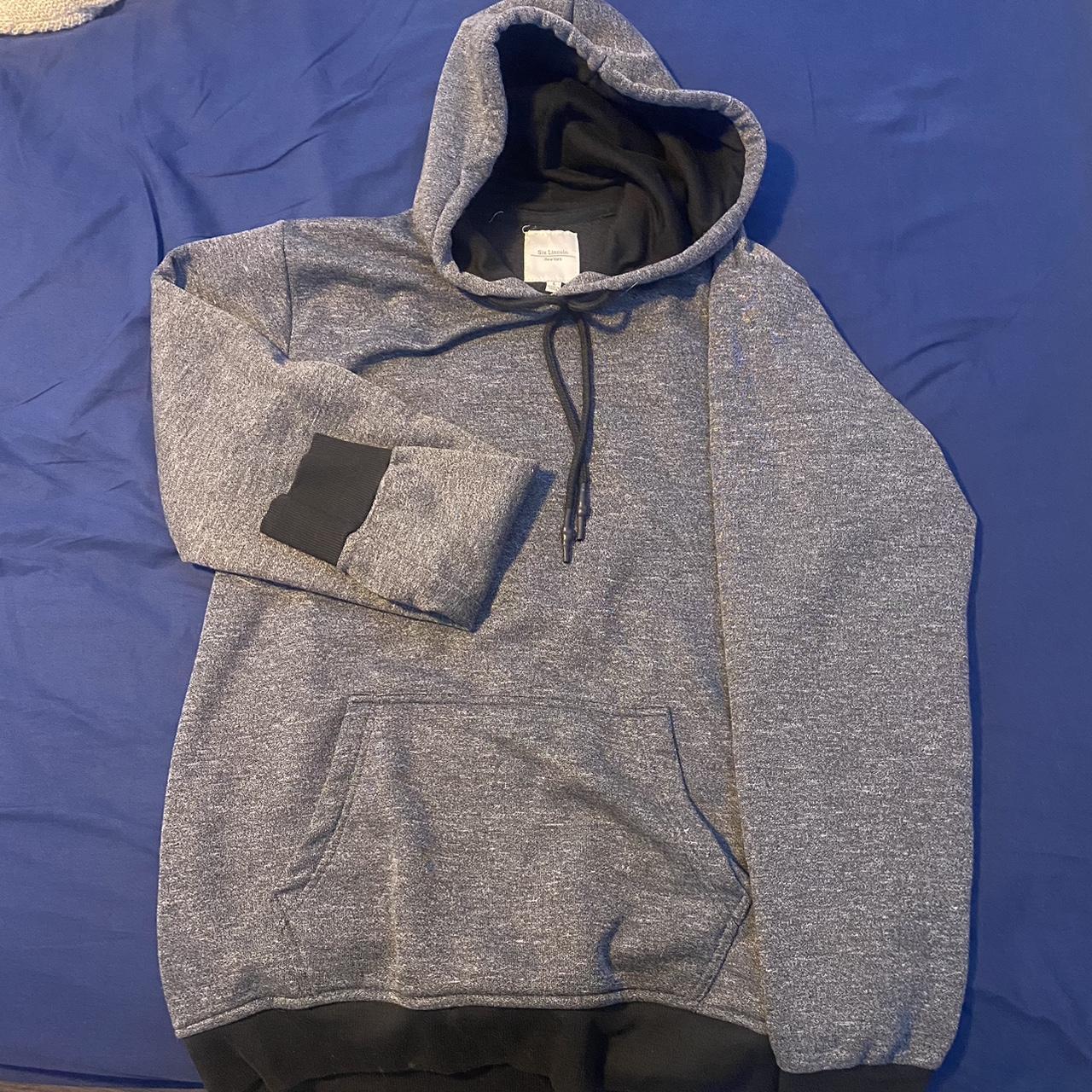 Six Lincoln Hoodie - Depop