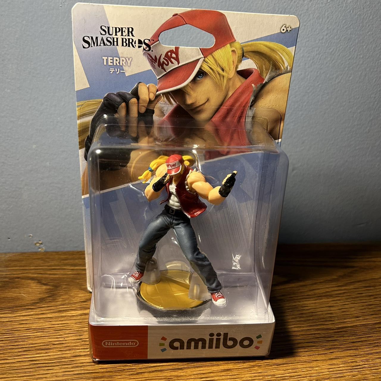 Terry shops Amiibo