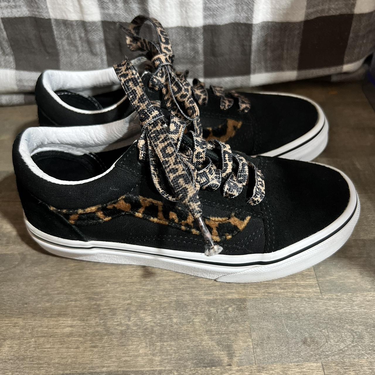 Vans size deals 2 girls