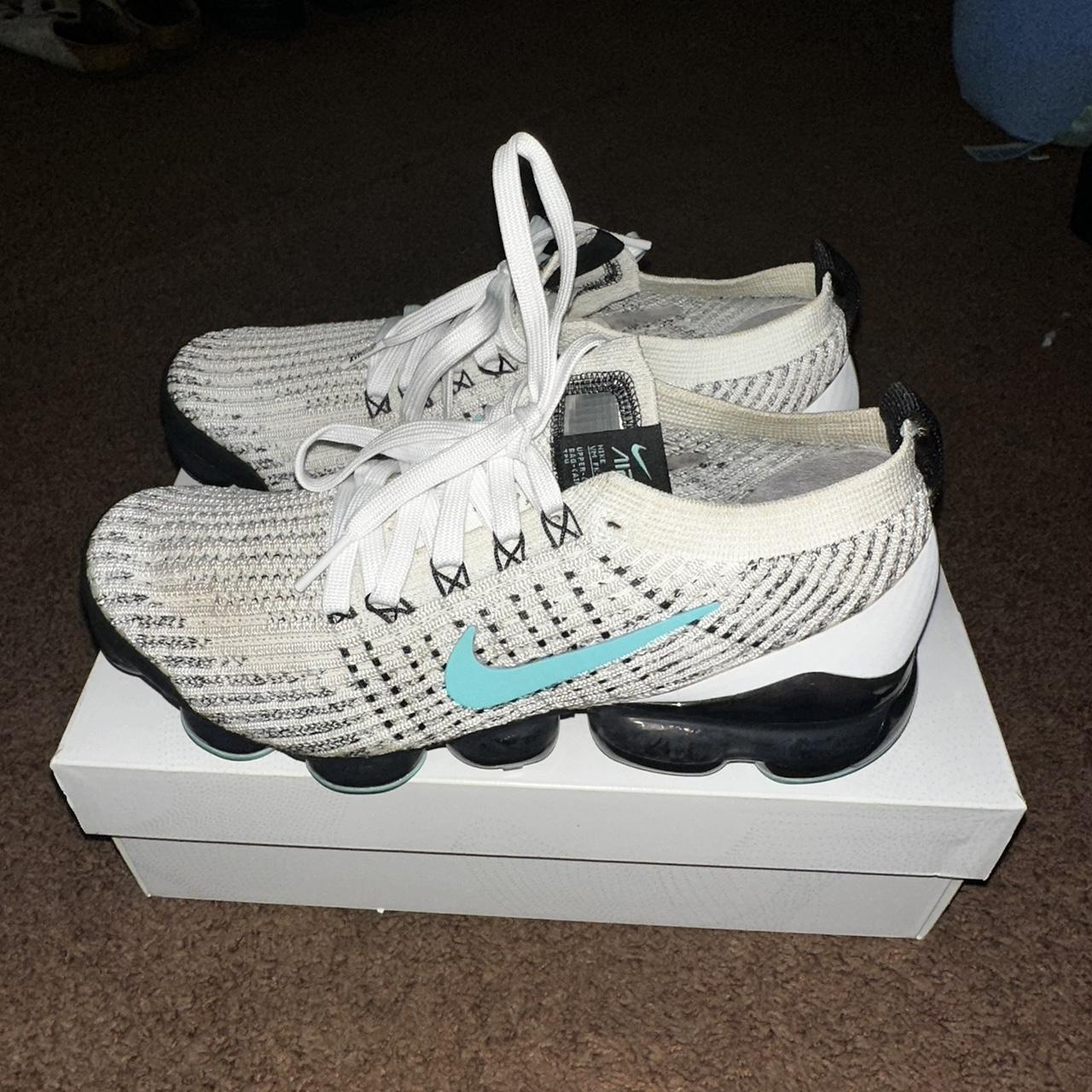 tiffany blue vapormax