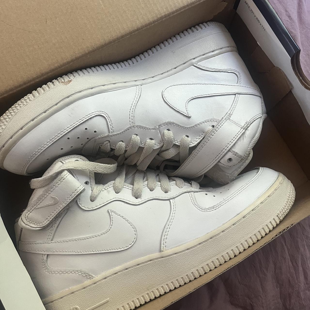 size 7 airforces