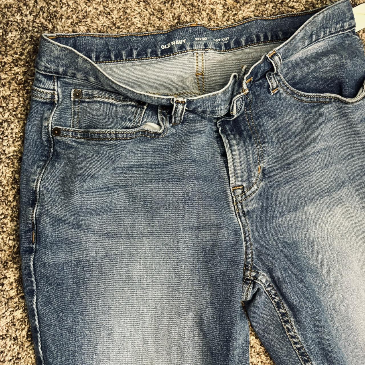 Got some nice #oldnavy boot-cut jeans. 32x30. - Depop