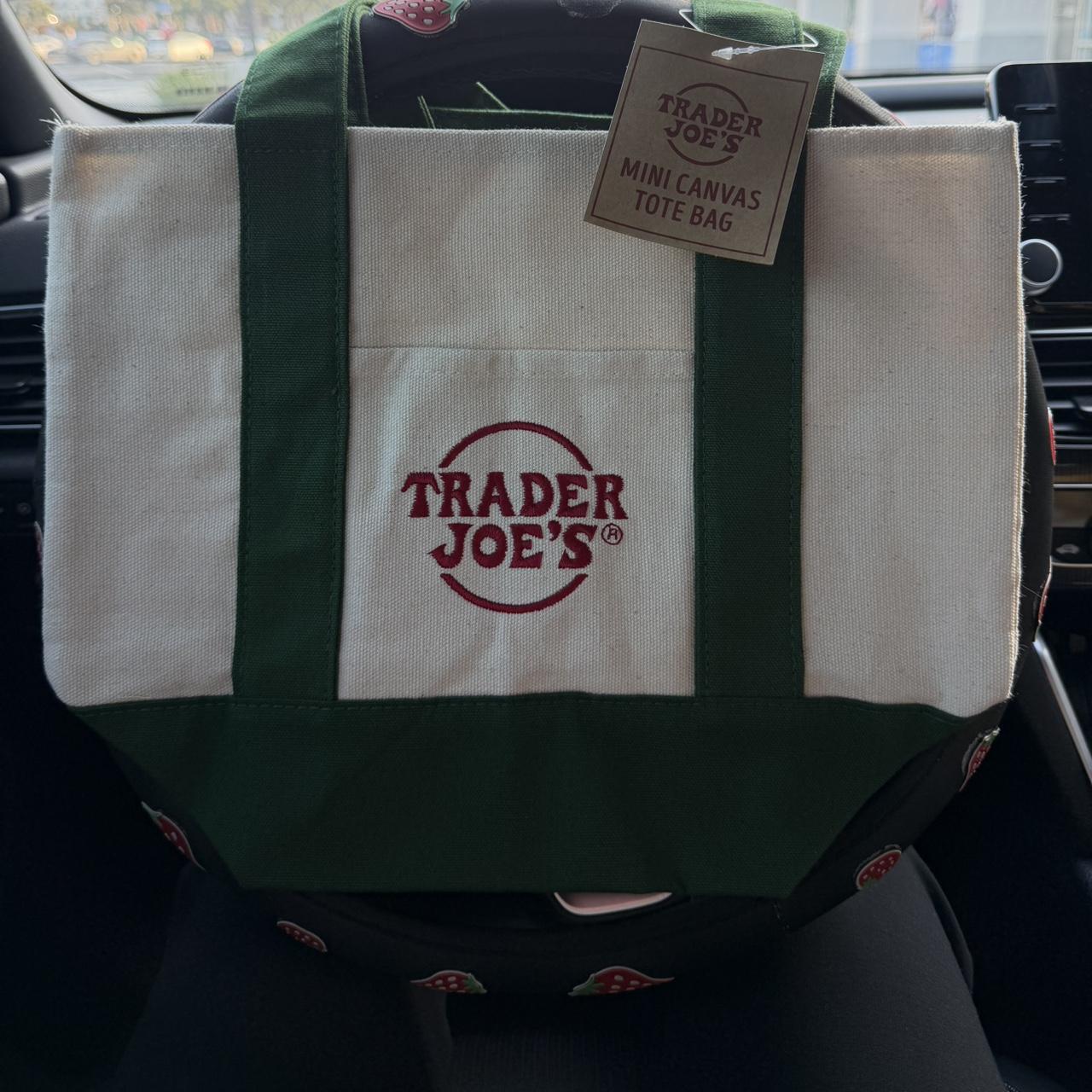 Trader Joe's Women's Bag - Multi/Black – Trader J… - image 4