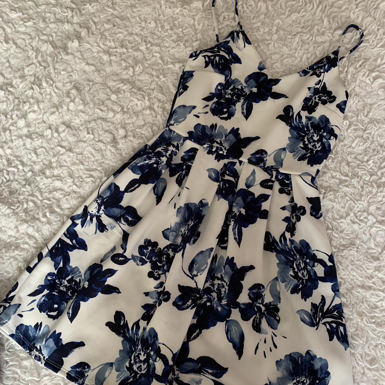 Monteau Los Angeles Blue floral White Dress #dress... - Depop