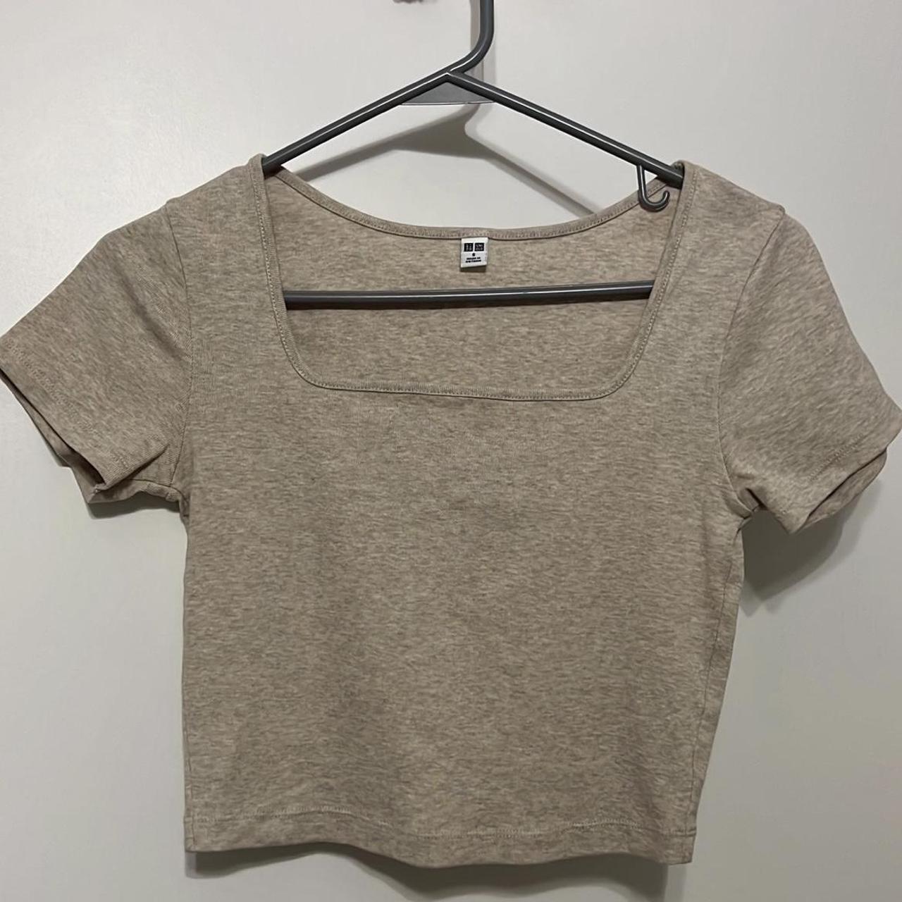 Uniqlo beige crop top. Size Small. Worn once. - Depop