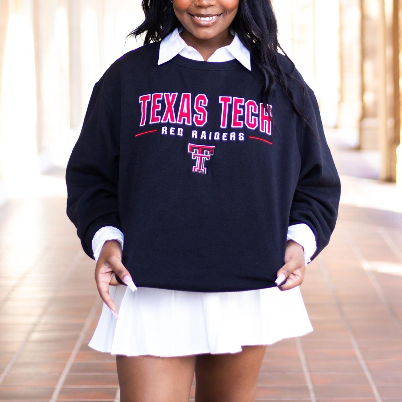 worn once for my senior pictures! super cute Depop