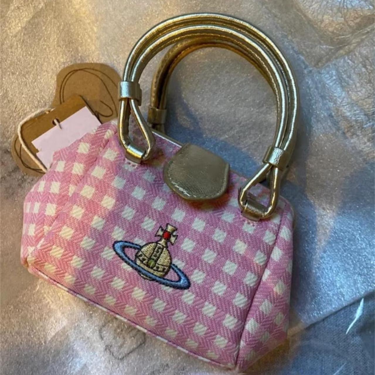 VIVIENNE WESTWOOD CHANCERY HEART BAG ✨ PRICE CHANGE - Depop