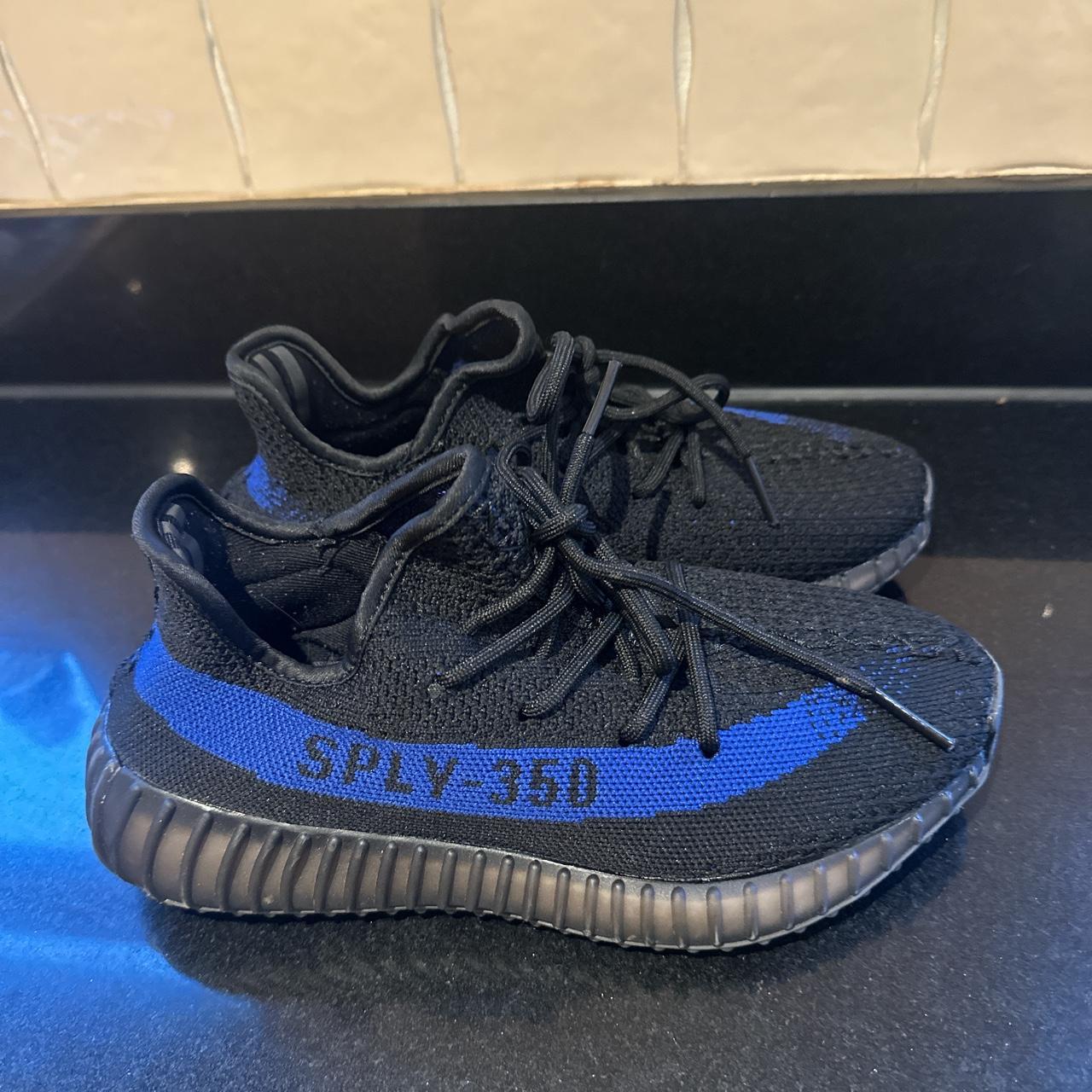 yeezy boost trainers