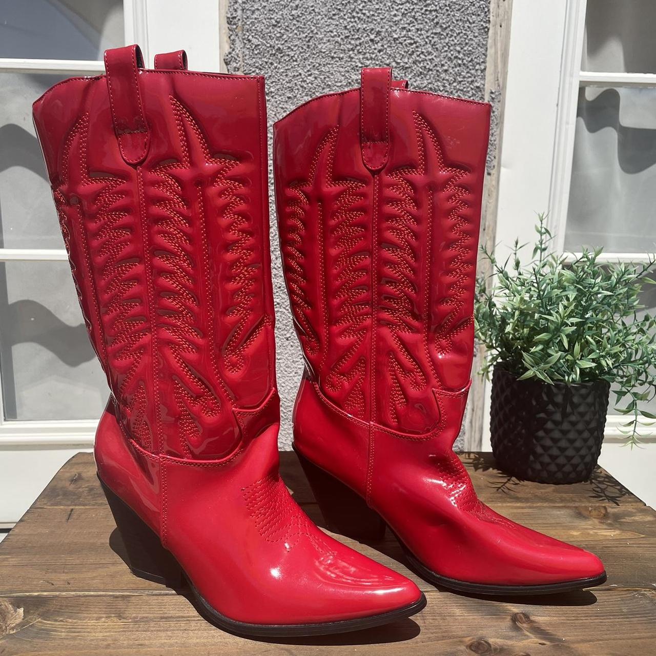 Cape robbin red discount boots