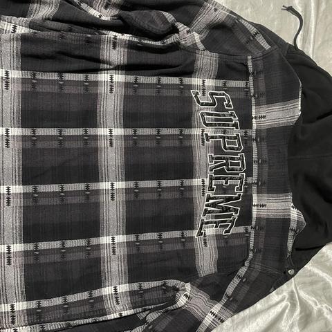Plaid supreme-jackets - Depop