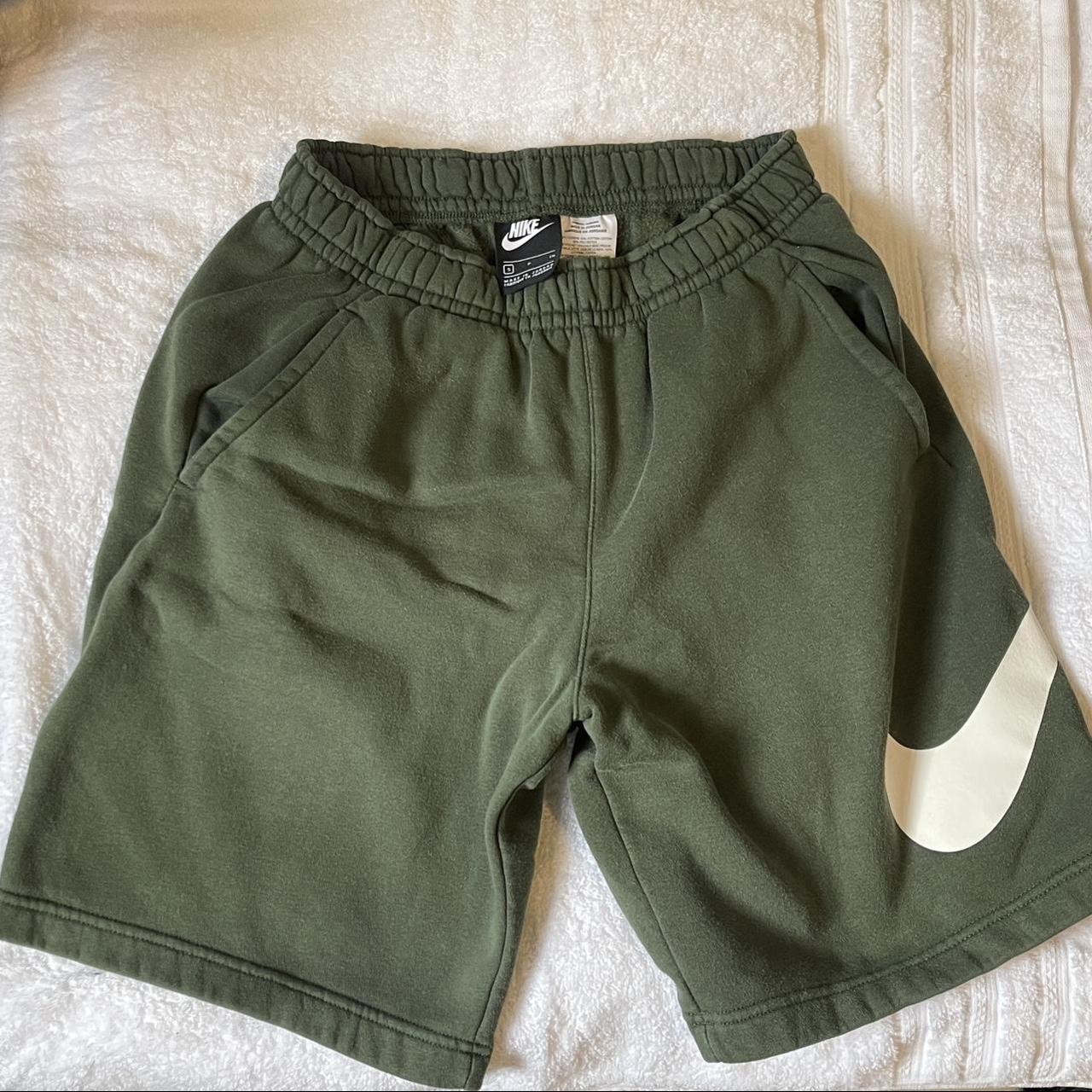 xs mens nike shorts