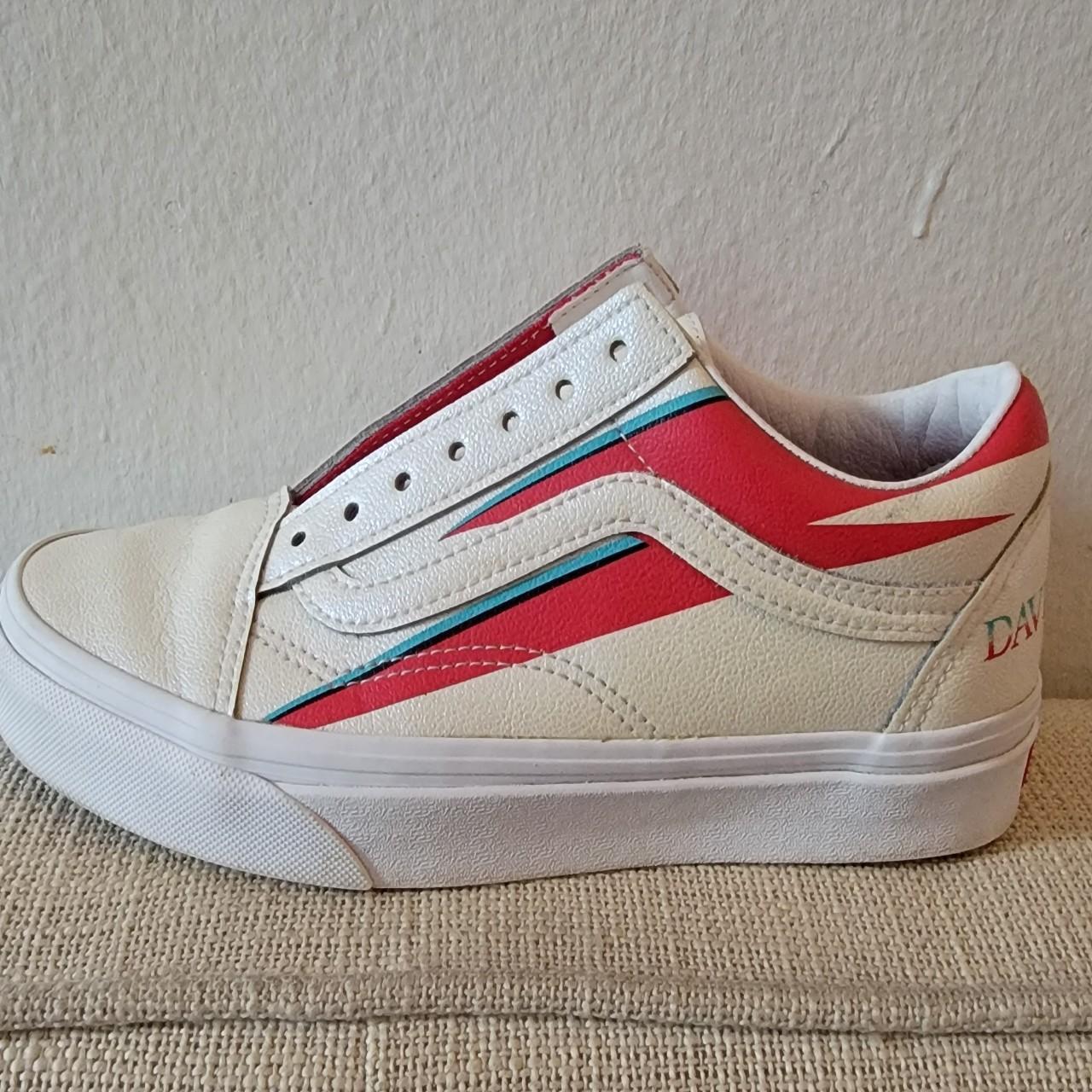 Aladdin sane vans hotsell