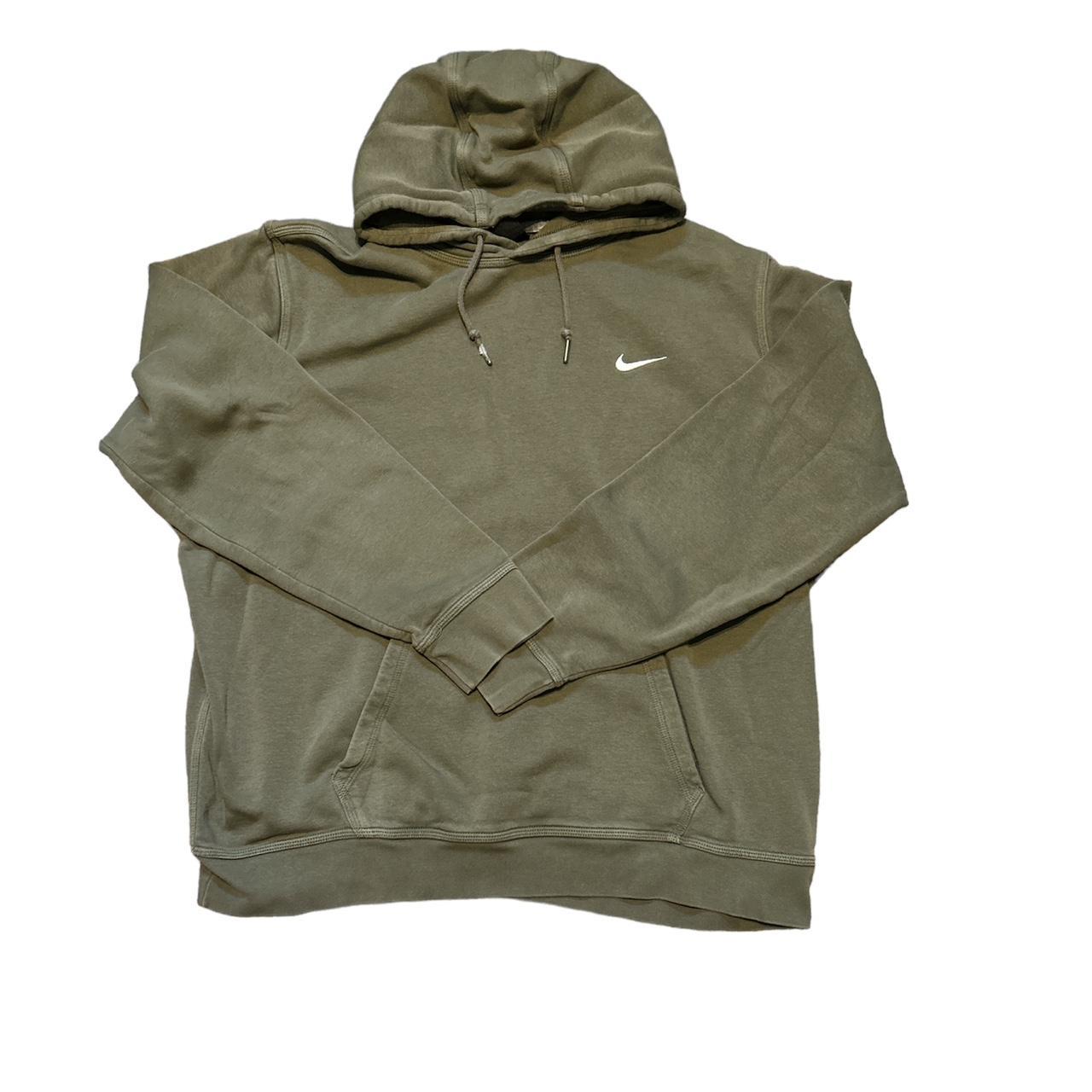 ⚫️ Olive green Nike hoodie ⚫️ Men's XXL Depop