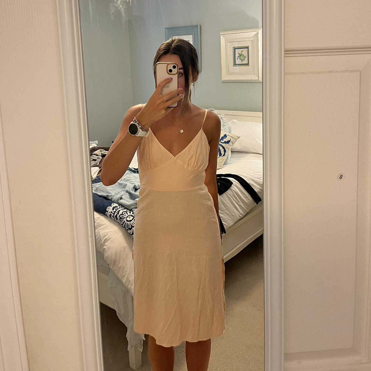 Really cute peach dress I got for a trip to Greece. Depop