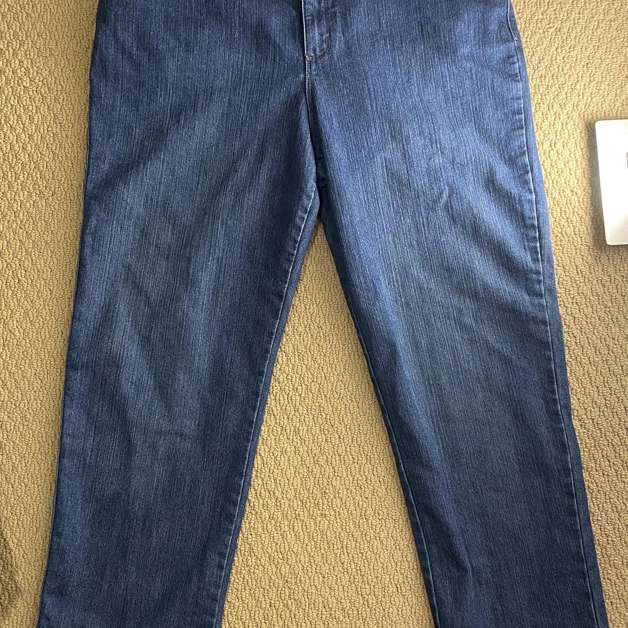 Gloria Vanderbilt Amanda Jeans Women's 18W Blue - Depop