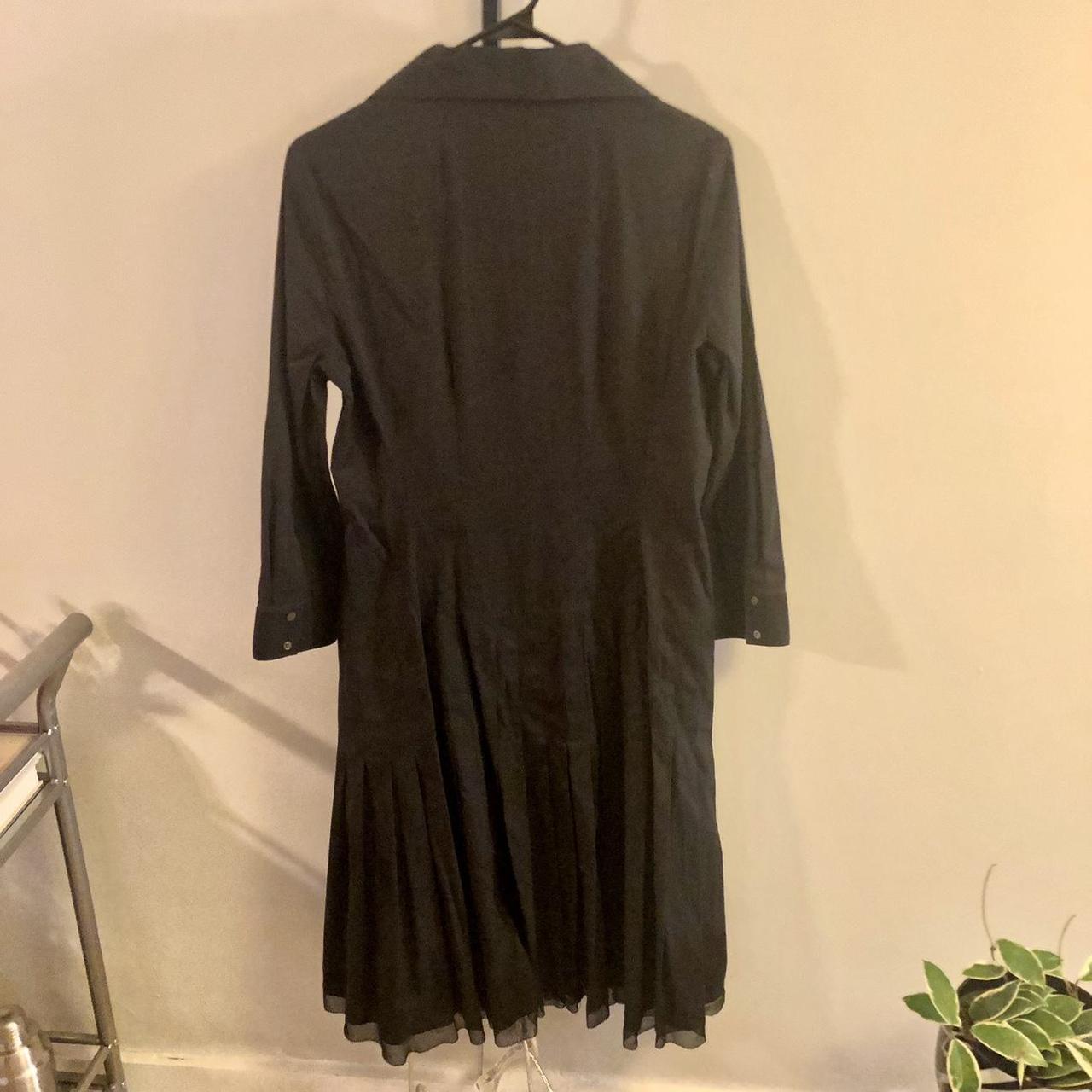 Elie Tahari Women's Black Dress | Depop