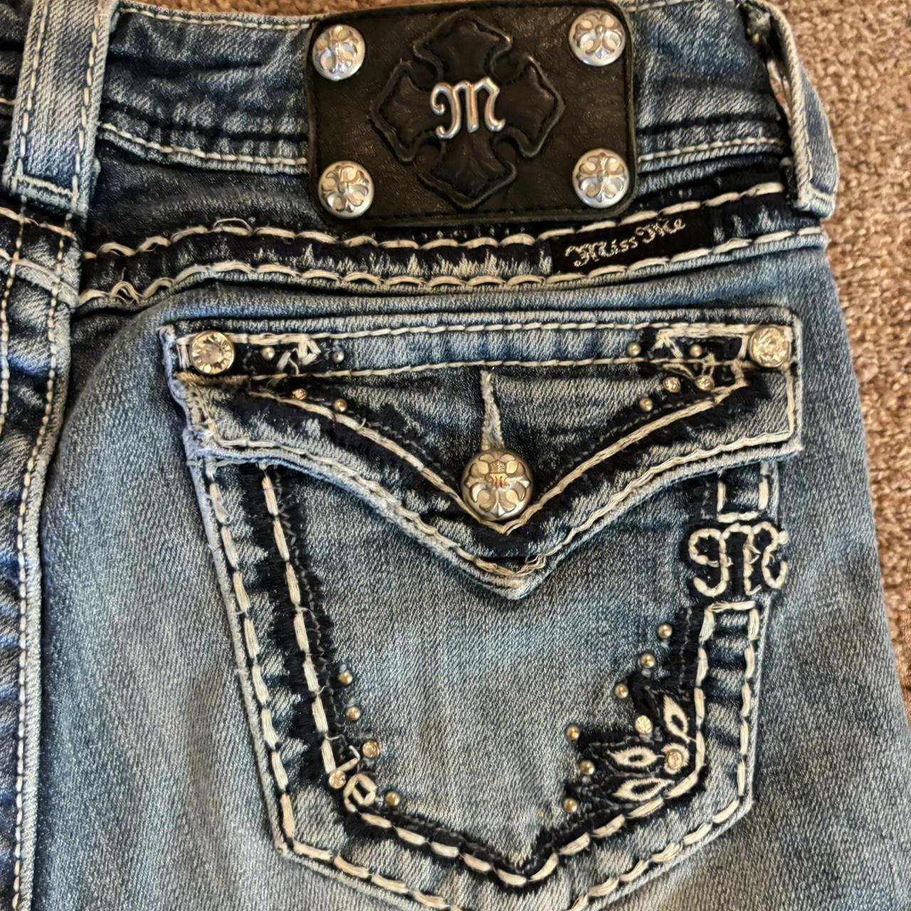Low Rise Miss Me jeans #y2k #2000s no flaws #missme | Depop