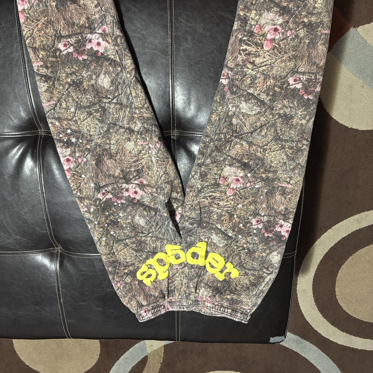 item listed by grayvan5