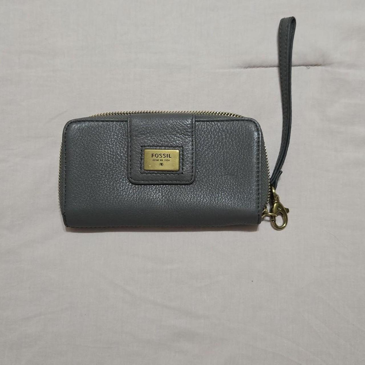 Fossil Women's Wallet - Grey – Grey Fossil wallet… - image 1