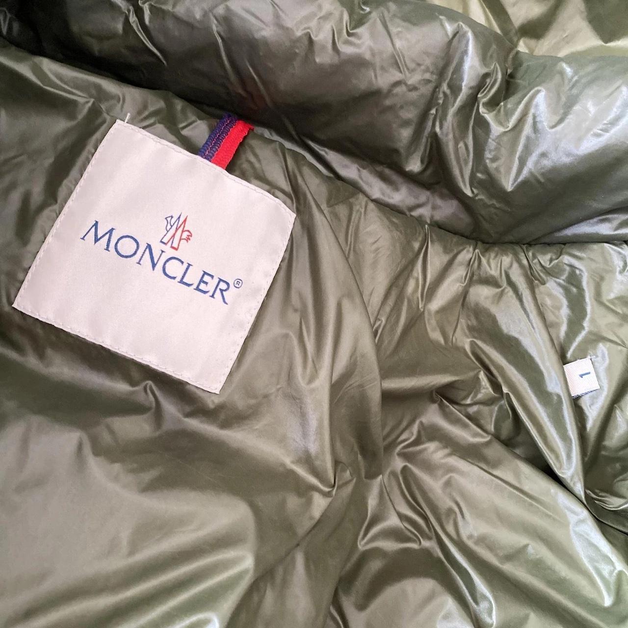 Olive green Moncler maya Size 1 8/10 condition - Depop