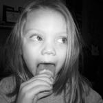 aloragg's profile picture