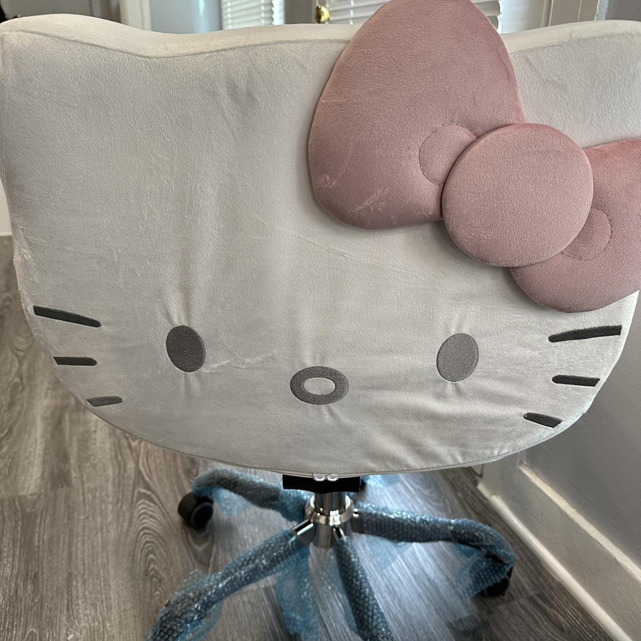 impressions vanity hello kitty chair instagram｜TikTok Search