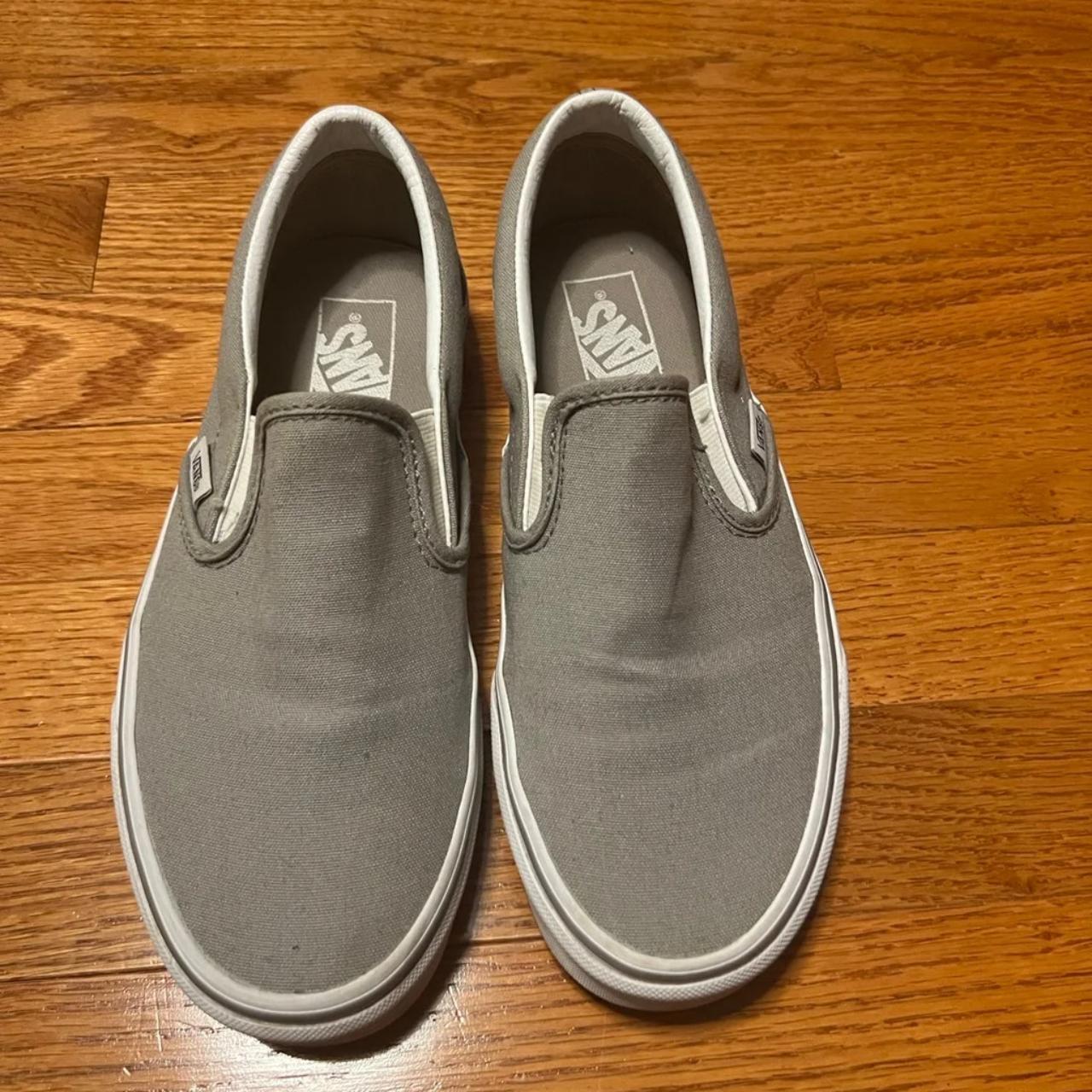 Vans slip on on sale 38.5