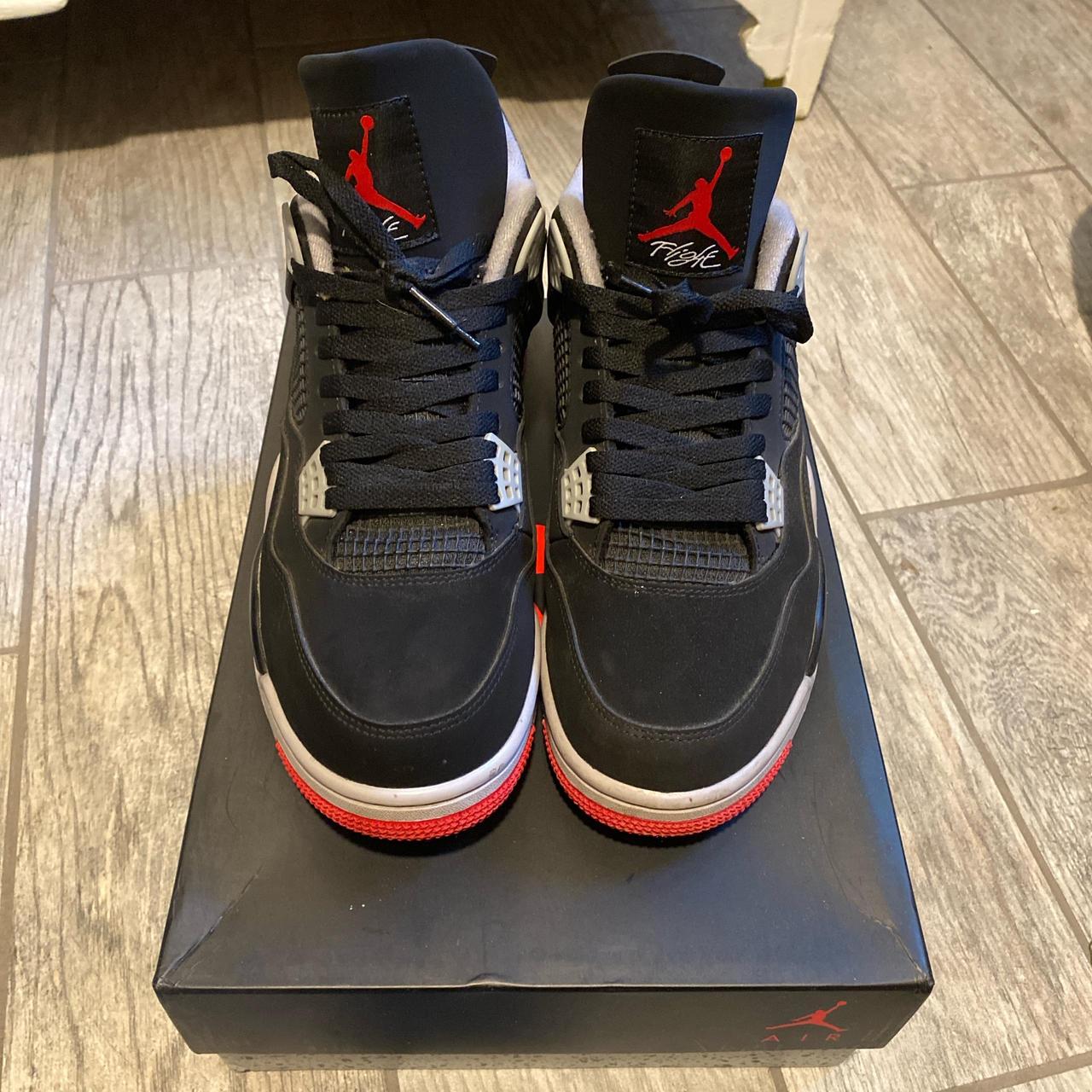 deadstock jordan 4