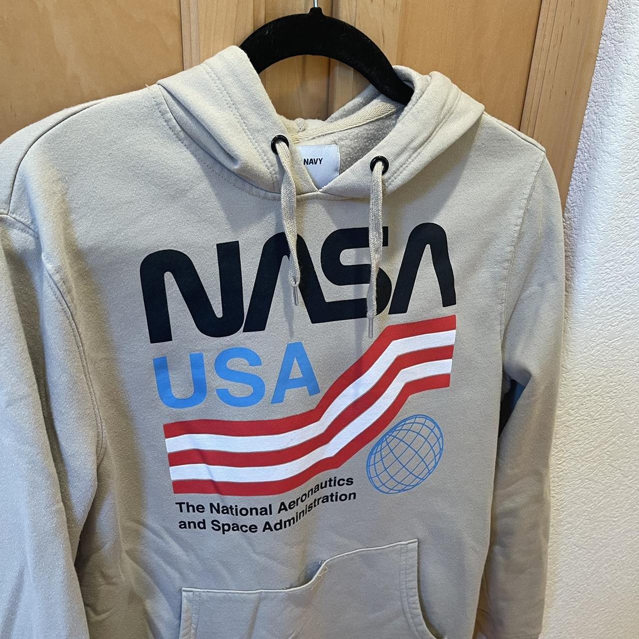 Men s Tan NASA USA Logo Sweatshirt Size Medium see Depop