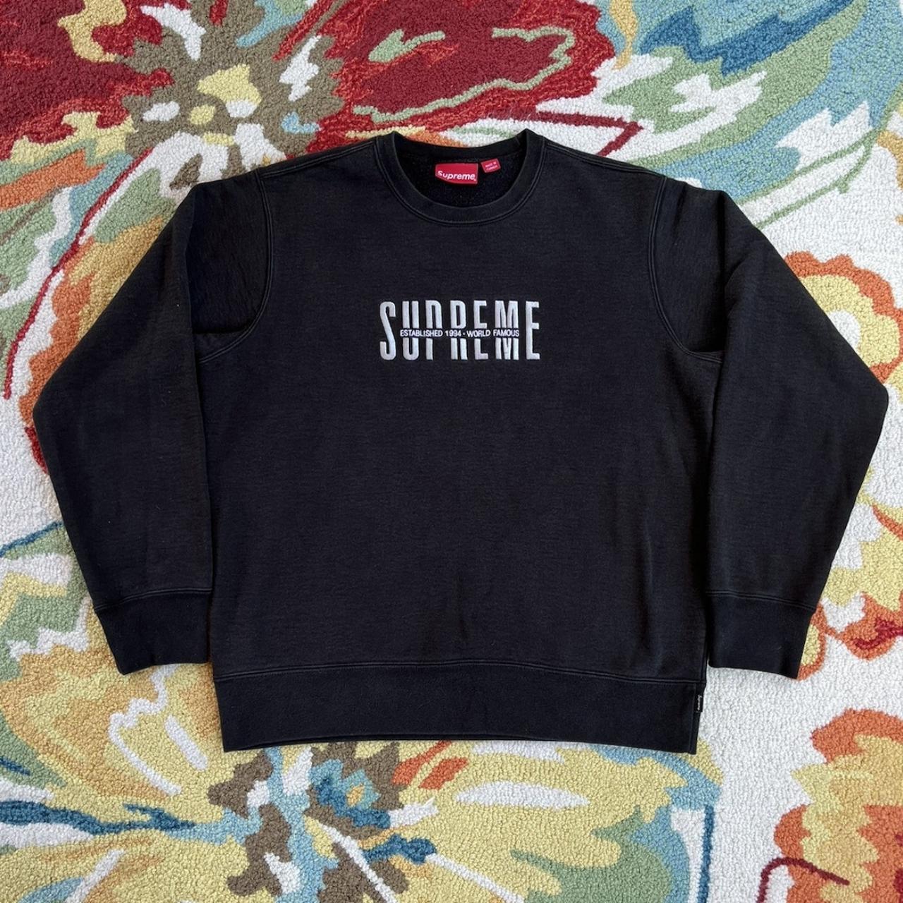 Supreme world hotsell famous crewneck black