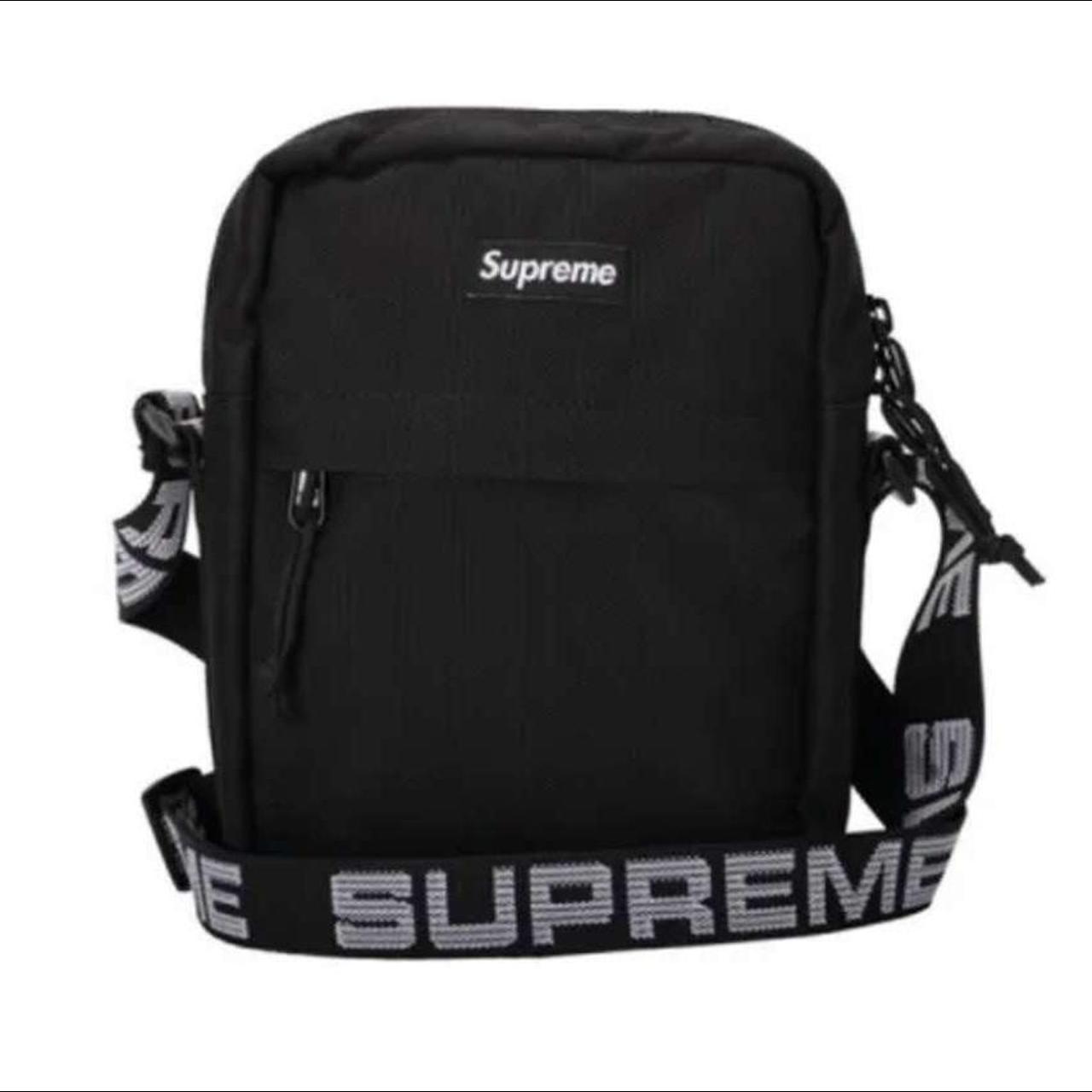 Supreme bag SS18 Tried on Ships asap - Depop