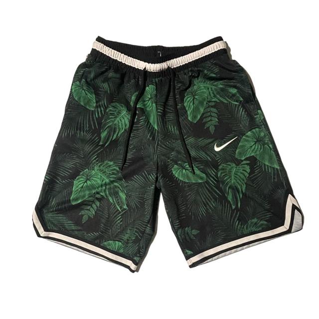 Nike floral sales dna shorts