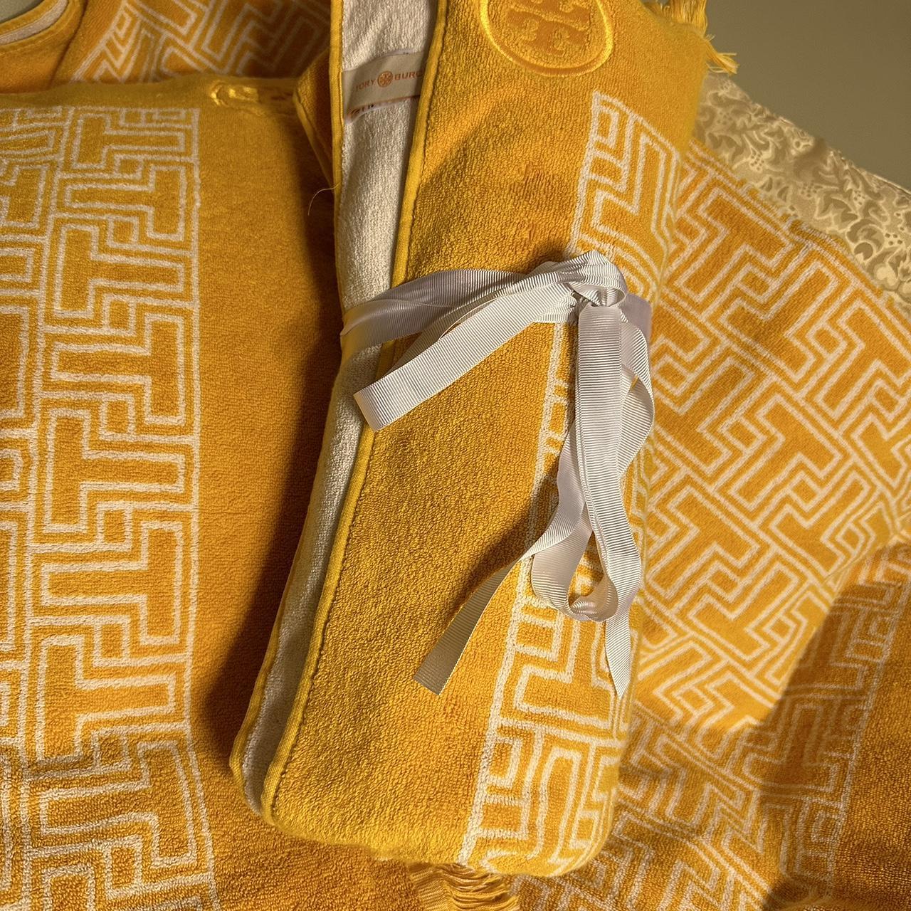 Tory burch beach discount towel