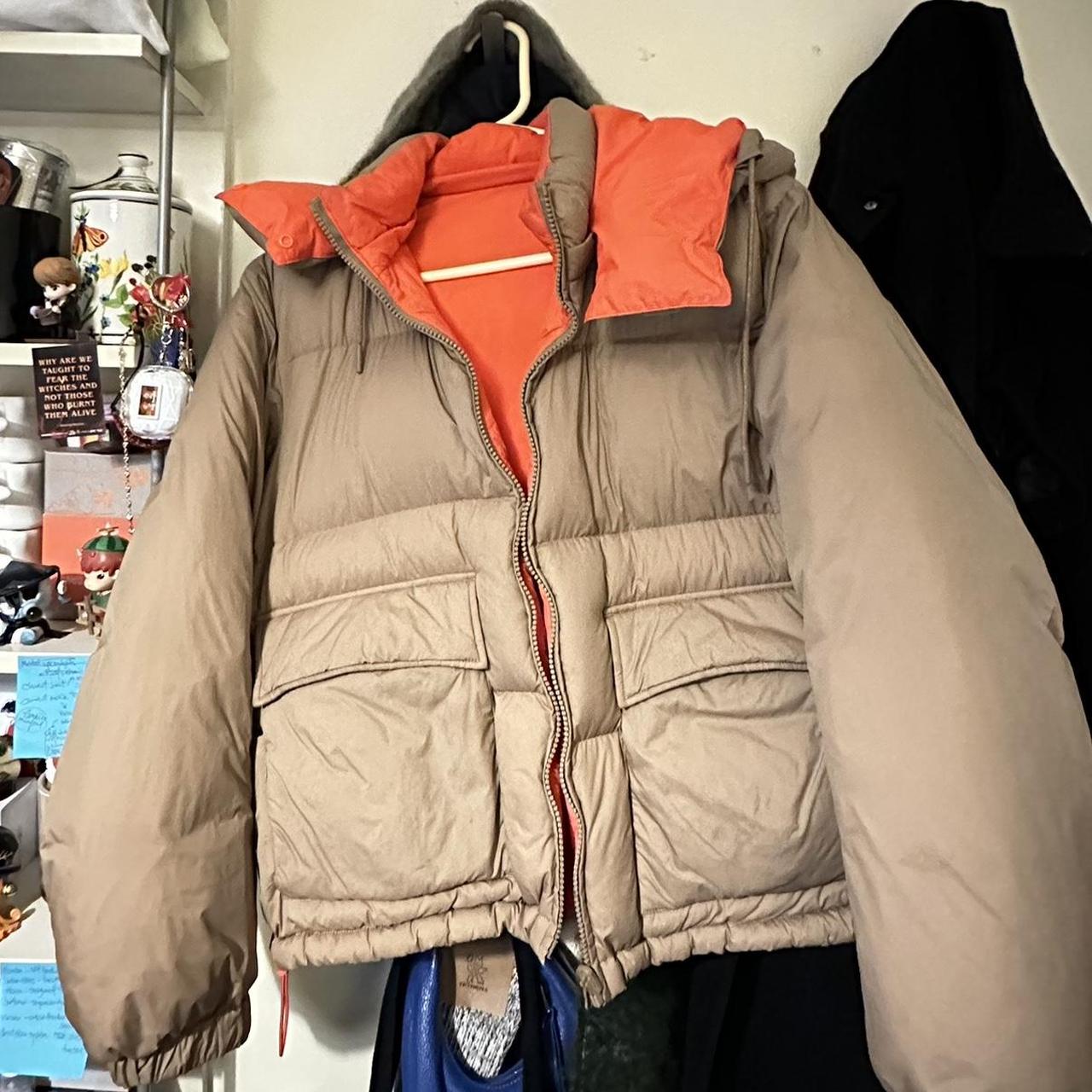 Uniqlo x jw anderson hotsell puffer jacket