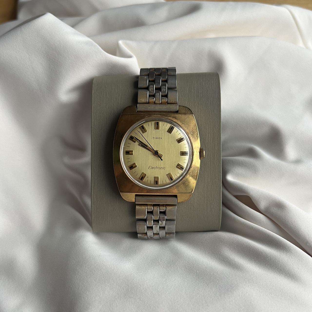 Timex electric hotsell gold watch