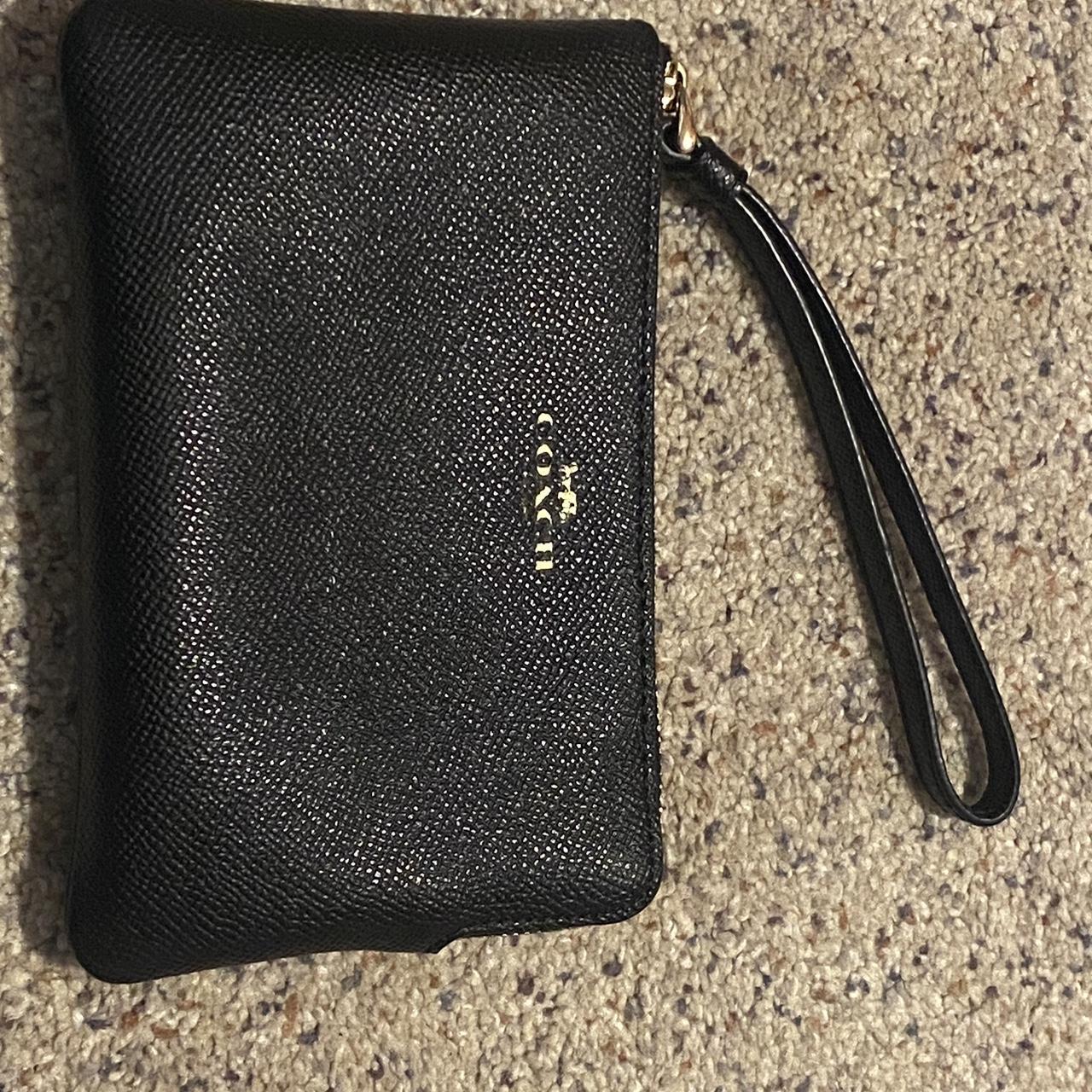 Black Coach Wristlet 