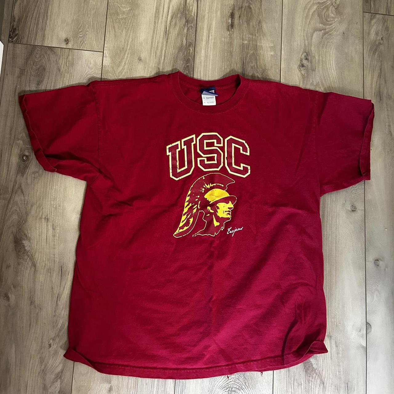 USC tshirt - Depop