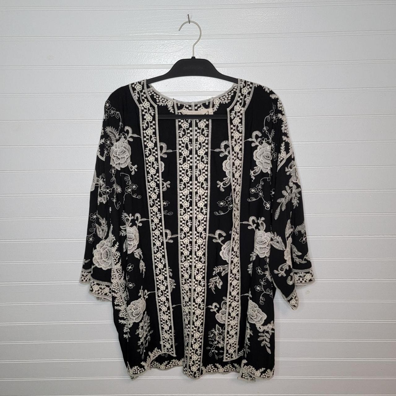 Soft sold Surroundings Boho Embroidered Kimono