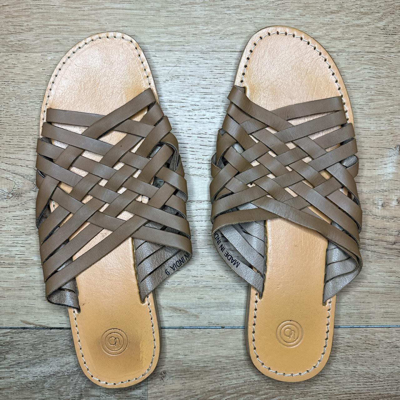 Urban outfitters sales mens sandals