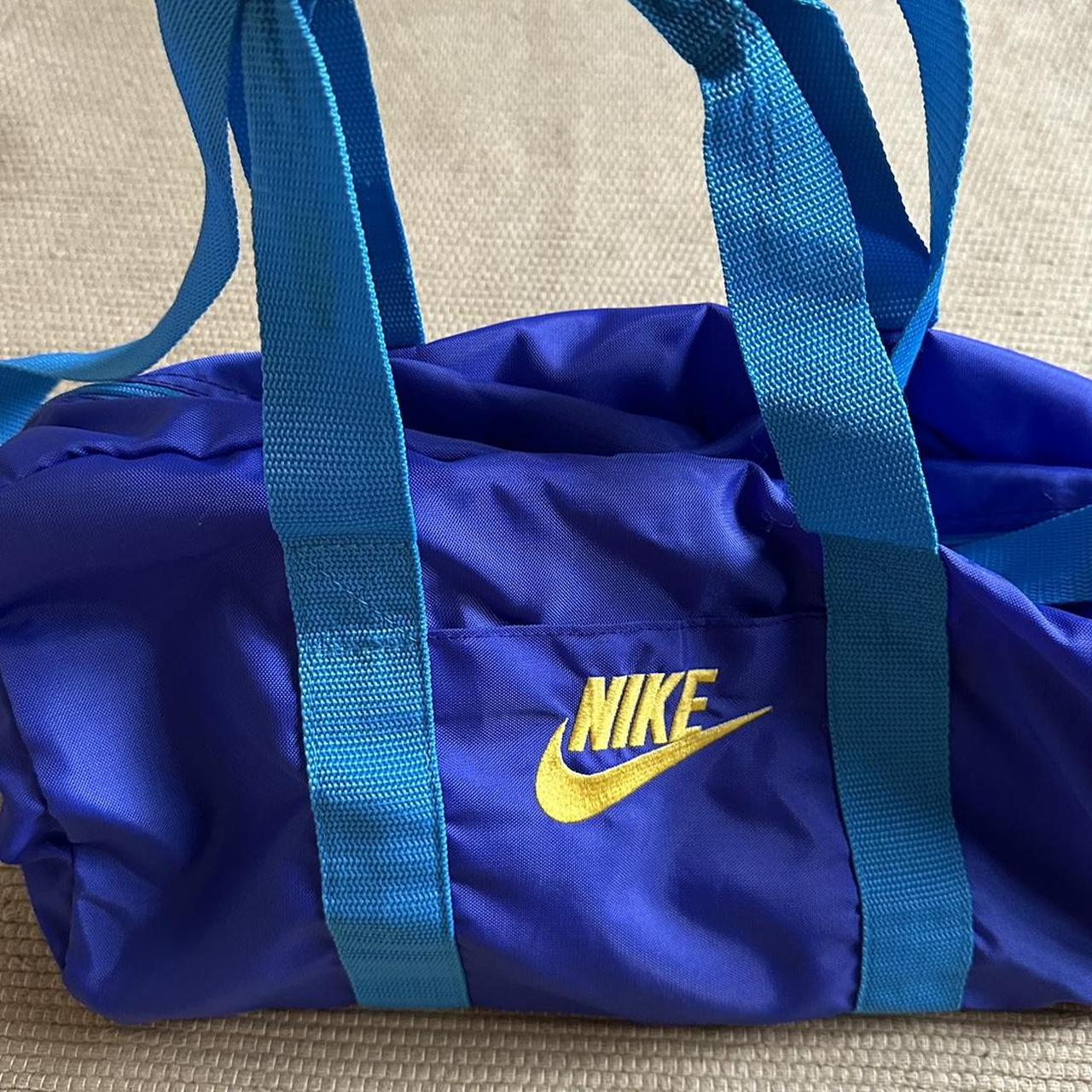 VINTAGE late 80s early 90s Small Nike Gym Bag Purple... Depop