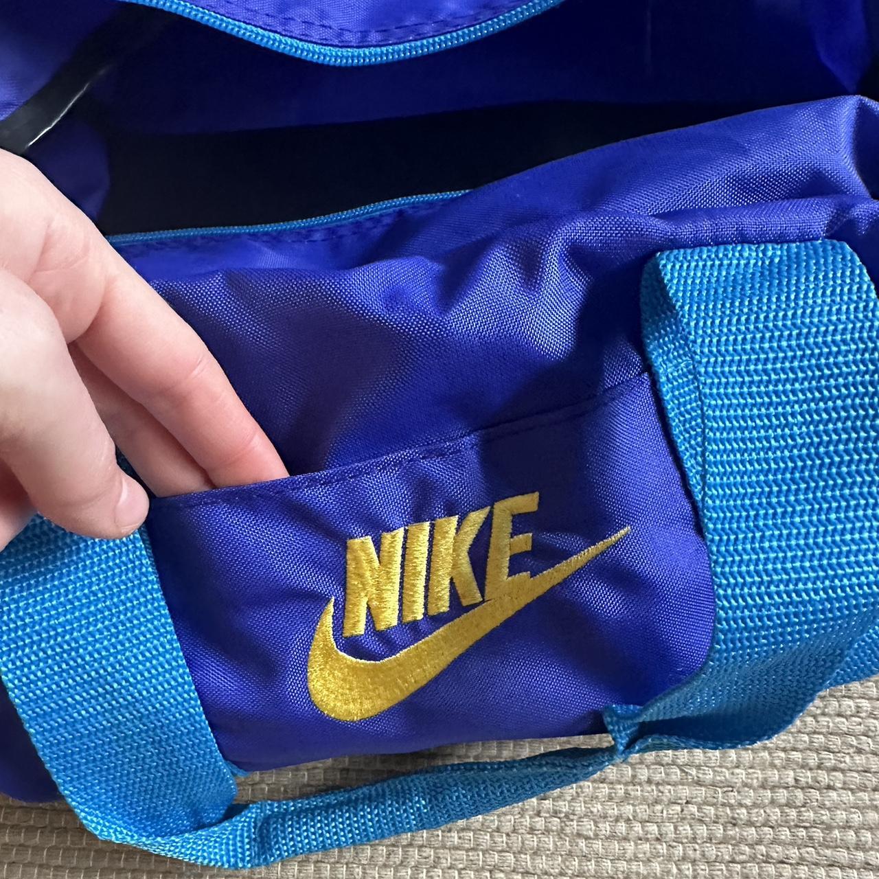 VINTAGE late 80s early 90s Small Nike Gym Bag Purple... Depop