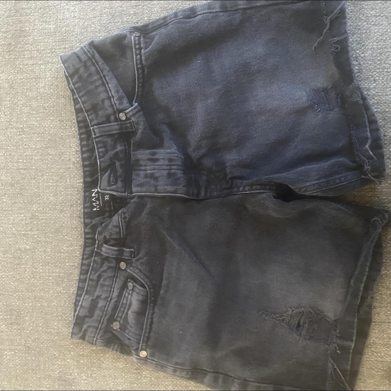 Boohoo Men's Black Shorts | Depop