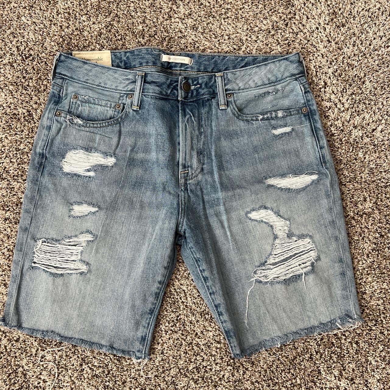 A&F Jean Shorts Never Worn Size 31 (Medium) - Depop