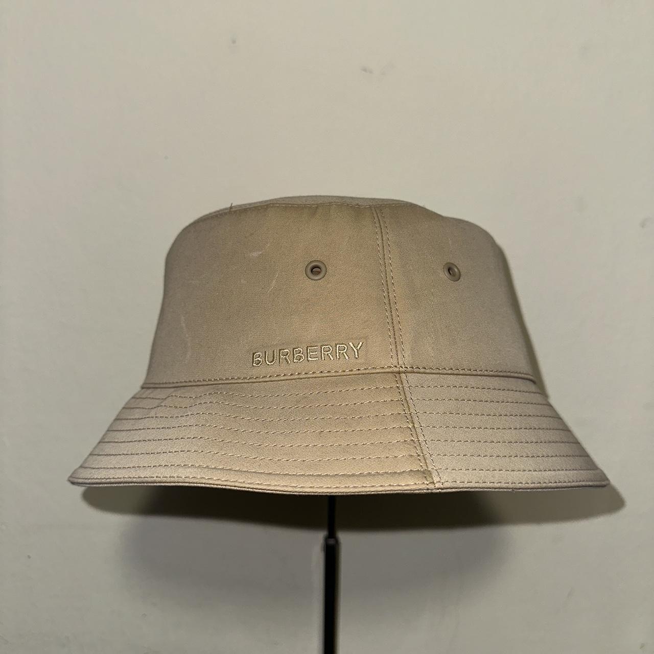 Burberry hat xl hotsell