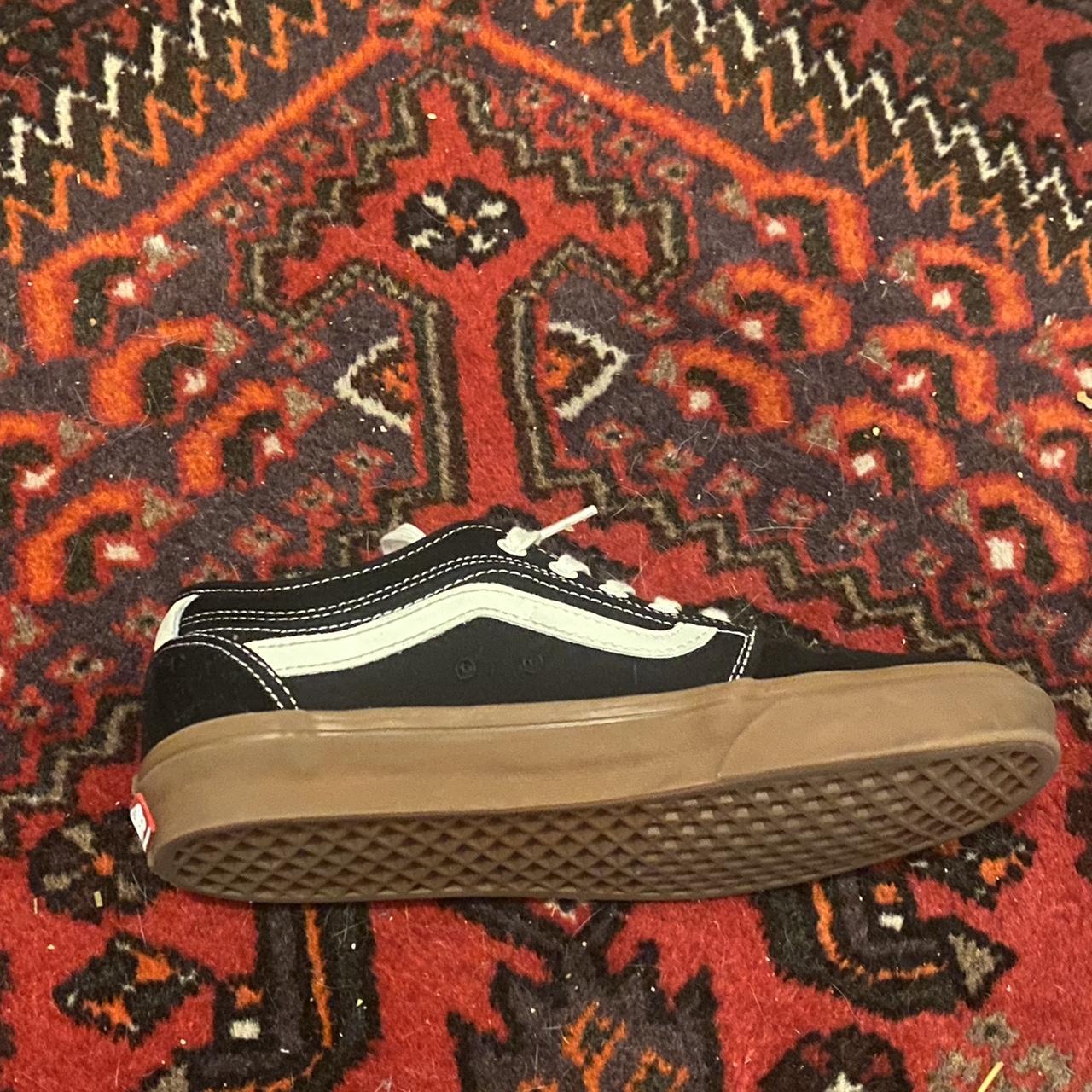 Vans Pop Cush skate shoes worn once size 9.0... - Depop