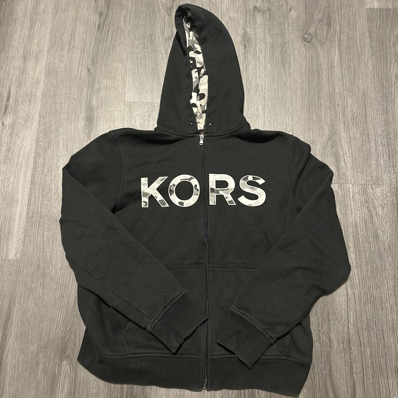 Michael Kors zip up in great condition Size XL and Depop