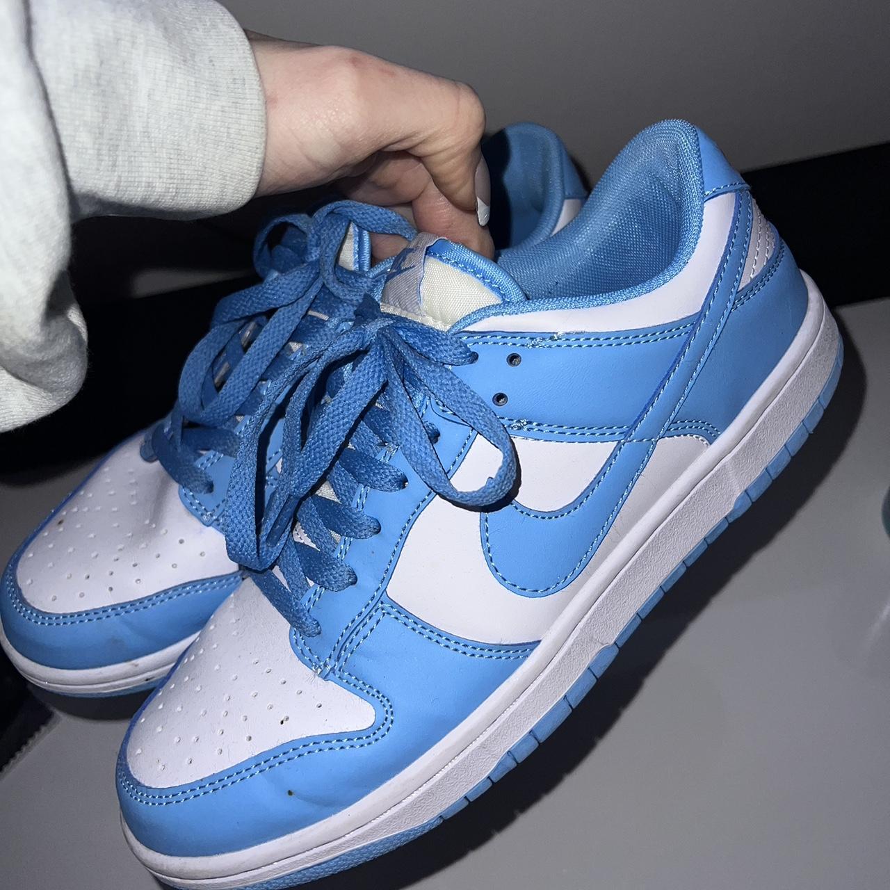 NIKE dunks carolina blue NO box mens size 7 stains... - Depop