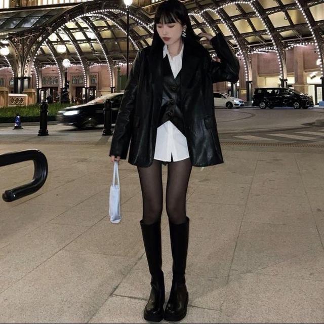 Knee High Black Heel Rider Boots