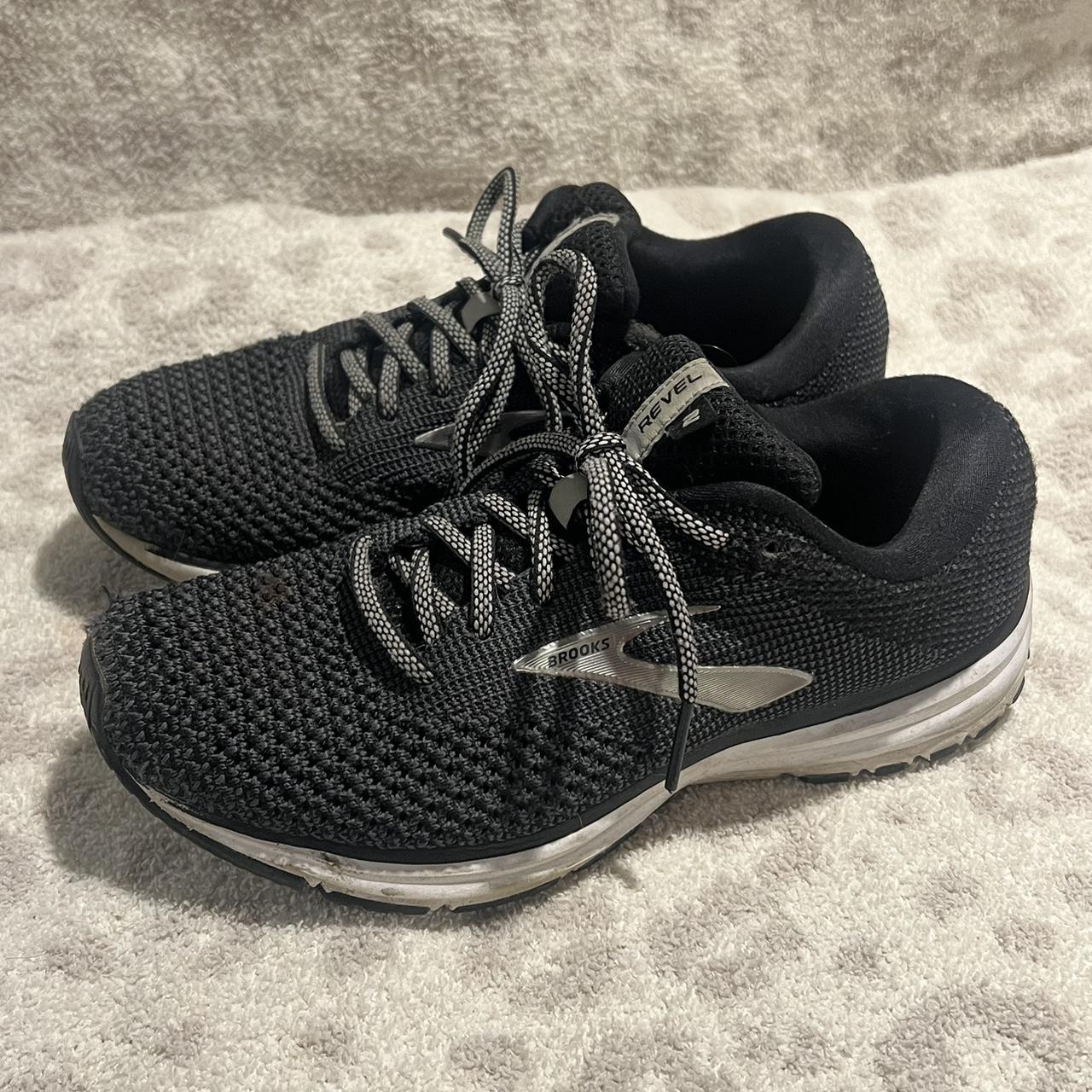 Size 8 Brooks Revel Some Wear (slight Freying On - Depop