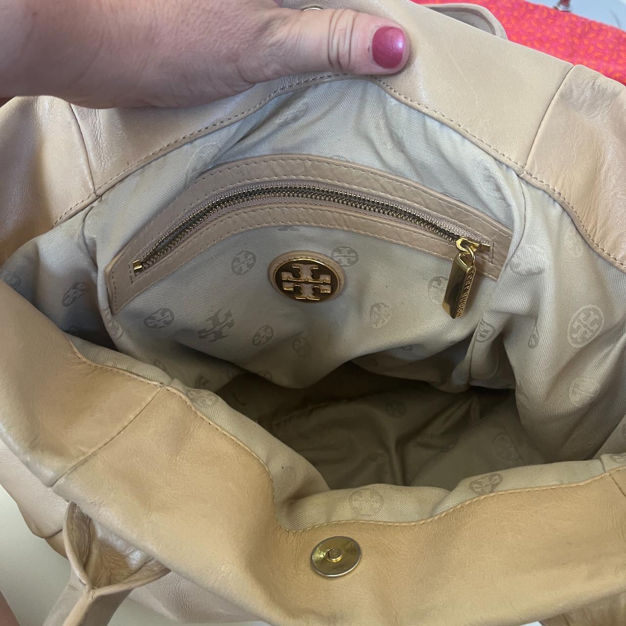 Tory Burch robinson satchel tote with top handle and - Depop